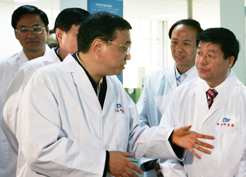 Mr. Li Keqiang visited Dongyue Group